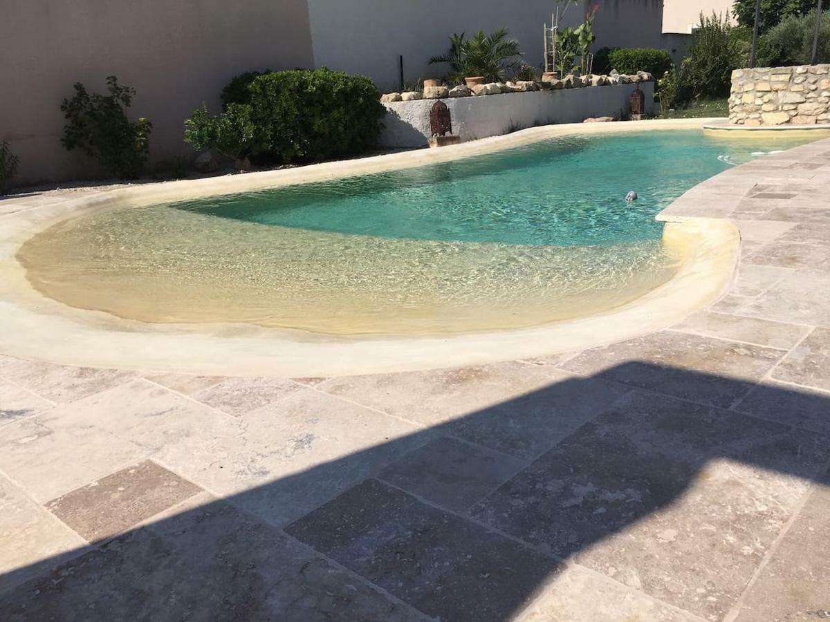 Villa Coquet 2 pièces au calme avec piscine  à Fontvieille Extérieur photo